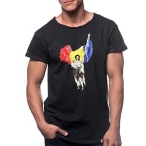 T-shirt ‘TRIUMFAM’