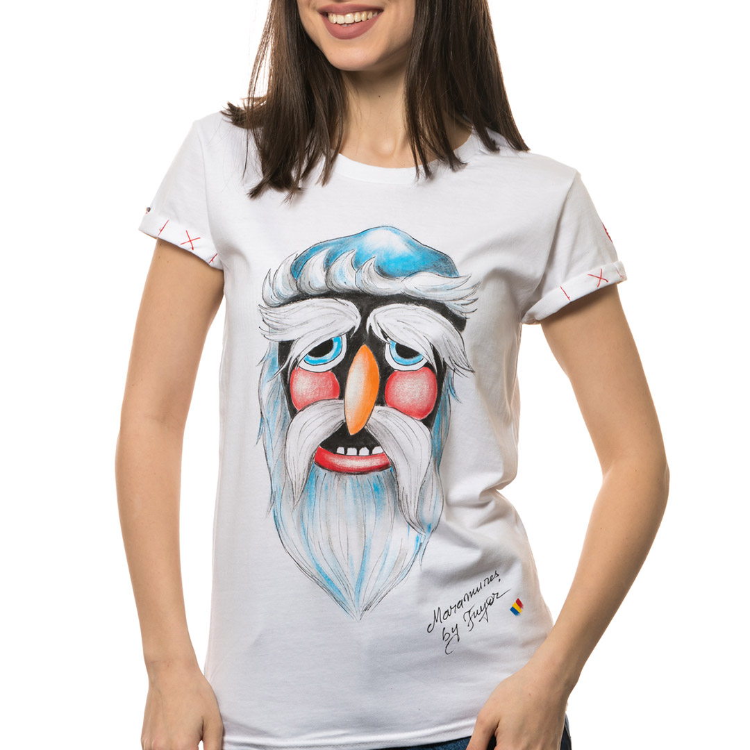 t-shirt-bianco-dipinto-donna-masca-traditionala-maramures-2-1
