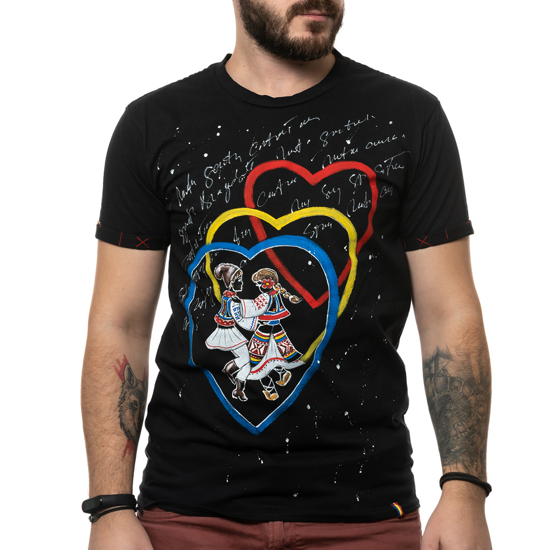 t-shirt-nero-dipinto-uomo-hora-n-sat-de-dragobete-1