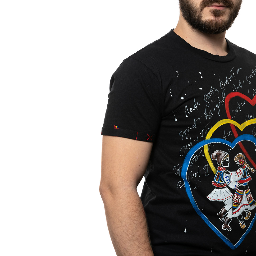 t-shirt-nero-dipinto-uomo-hora-n-sat-de-dragobete-2